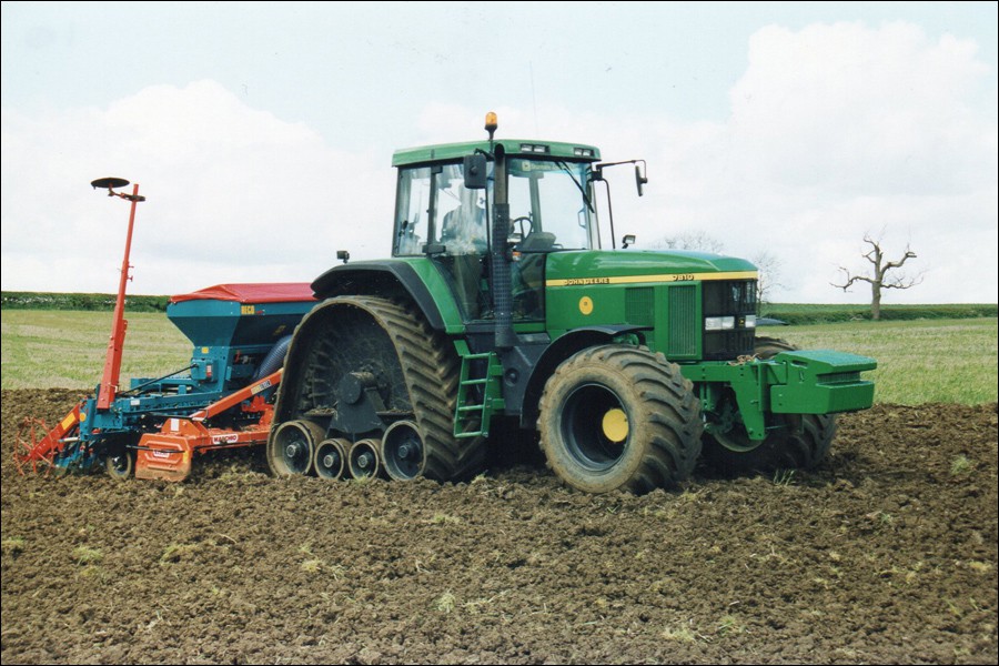 Stocks Ag Ltd – Tractor track conversion